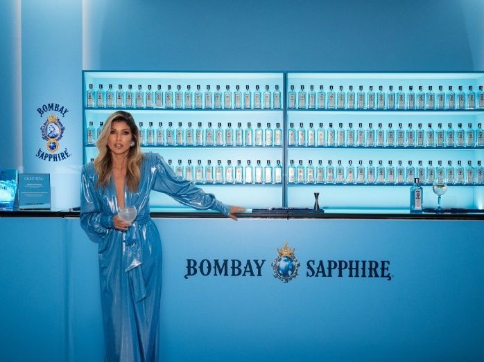 Το μπλε πάρτι της χρονιάς από τo BOMBAY SAPPHIRE και τη Βάσια Κωσταρά  