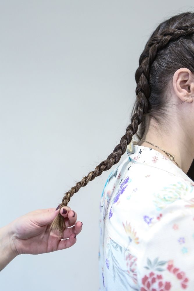 Αν βαρέθηκες τις κλασικές boxer braids, σου δείχνουμε πώς να τις αναβαθμίσεις!