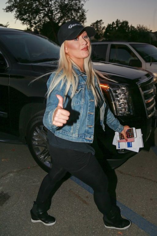 Μα πότε πρόλαβε να παχύνει τόσο πολύ η star; Οι φωτογραφίες που προκάλεσαν απορία