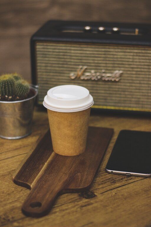 Έχεις ένα χάρτινο ποτήρι; Δε φαντάζεσαι τι μπορείς να φτιάξεις!