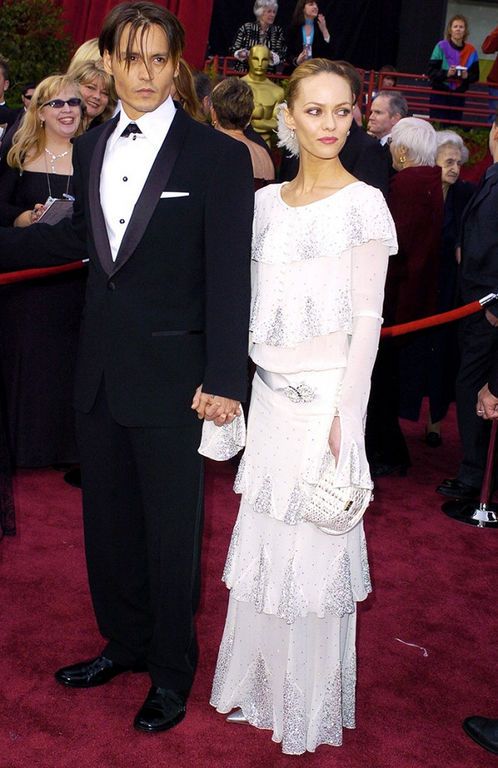 Η Vanessa Paradis με φόρεμα vintage Chanel Couture, το 2004.