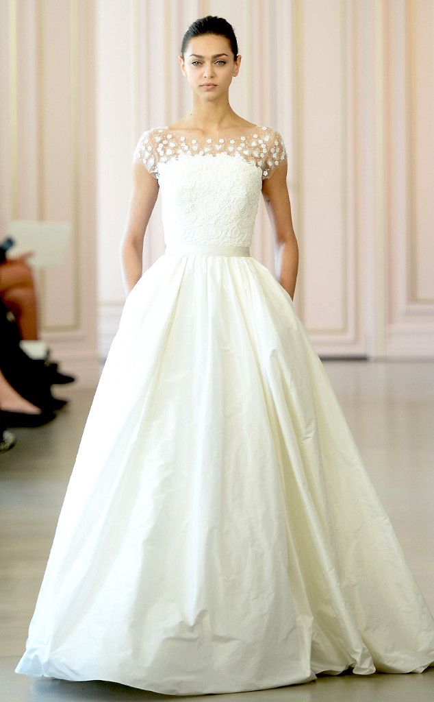 Είπες το ναι; Η νέα bridal συλλογή Oscar de la Renta είναι ό,τι πιο elegant έχουμε δει