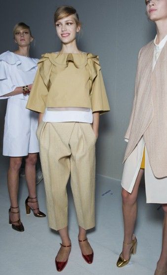 Tα flat shoes έκαναν δυναμικό comeback. Δείτε τα πιο hot σχέδια!