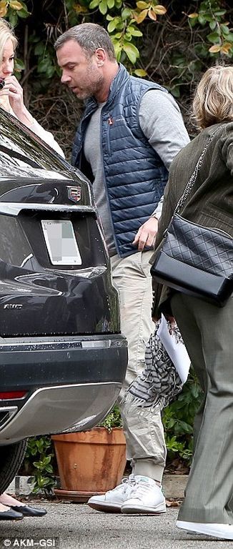 Επανασύνδεση alert! Οι τρυφεροί εναγκαλισμοί πρόδωσαν το -πρώην- ζευγάρι