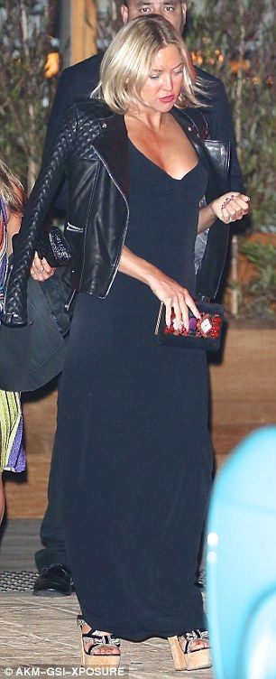 Μα δεν προσέχει καθόλου; Η Kate Hudson κατακάηκε και... έγινε κάπως έτσι