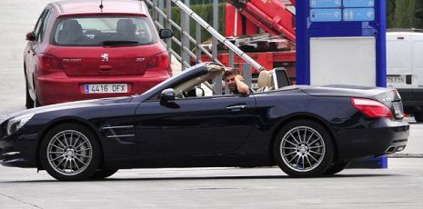 H πρώτη φωτογραφία της Shakira με φουσκωμένη κοιλίτσα