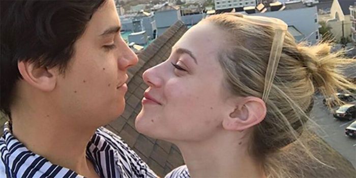 Lili Reinhart και Cole Sprouse! Οι ηθοποιοί είναι πια χώρια