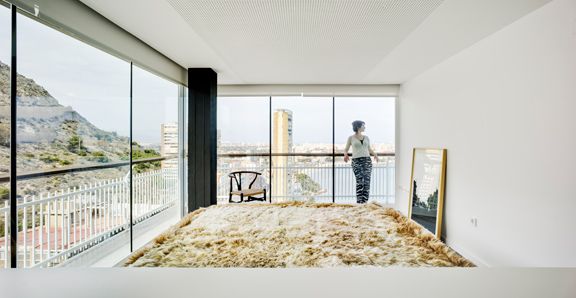 To κλιματικό σπίτι του φωτός στην Ισπανία!