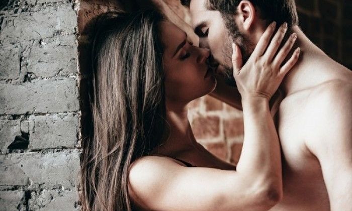 Δεν θα πιστεύετε πόσο συχνά προσποιούνται κάποιοι άντρες οργασμό…