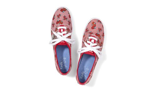 Keds: Τα πιο girlie σχέδια, δια χειρός Taylor Swift