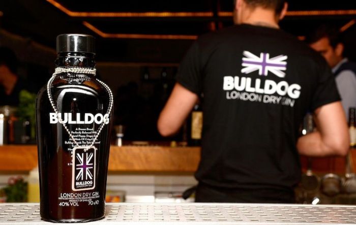Το φημισμένο Bulldog London Dry Gin έφτασε στην Ελλάδα!