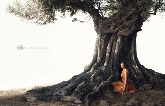 H νέα καμπάνια του maison Hermès έχει άρωμα Ελλάδας