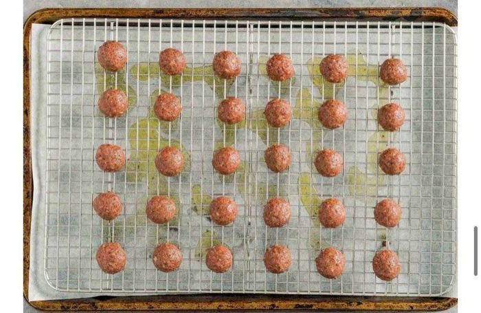 Τα ψήνεις για περίπου 5 λεπτά, μέχρι να ροδίσουν.