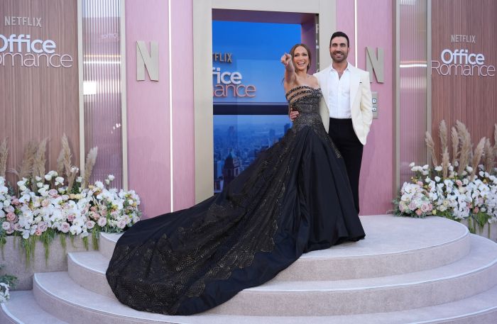 Jennifer Lopez,Brett Goldstein