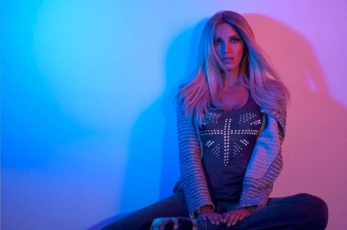 Lynne Φθινόπωρο/Χειμώνας 2012-13: Η νέα εντυπωσιακή συλλογή με πρωταγωνίστρια την Κατερίνα Καινούργιου