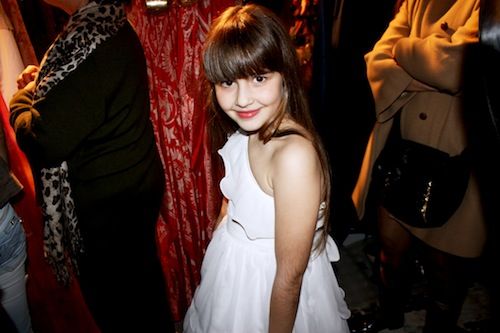 Στα παρασκήνια της επίδειξης μόδας του Μιχάλη Ασλάνη. Μόνο το Queen.gr βρέθηκε βήμα βήμα στο λαμπερό σόου.