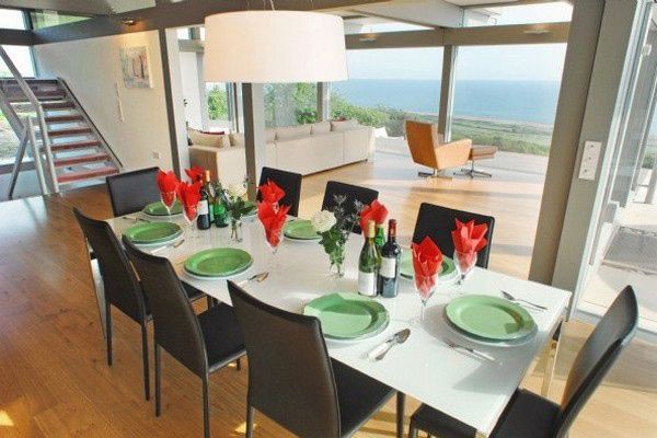 Απόδραση μεταξύ ουρανού και θάλασσας