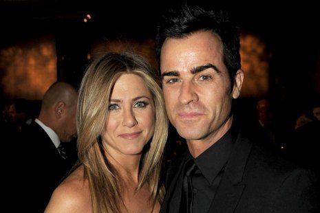 Jennifer Aniston-Courteney Cox: Γιατί δεν λένε ούτε καλημέρα οι δύο διάσημες (πρώην) φίλες;