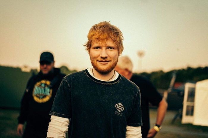 Ed Sheeran: Τώρα μπορείς να βρεις τα παπούτσια του 