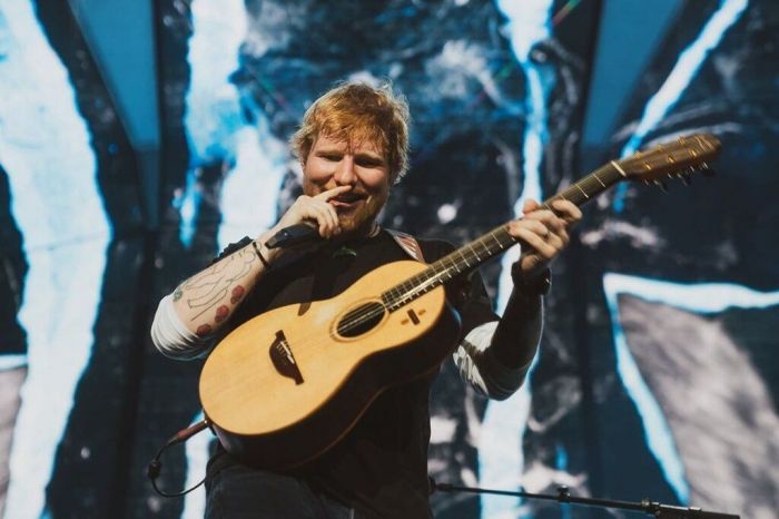 «Ο Ed κυριαρχεί εδώ και μια δεκαετία και επάξια λαμβάνει αυτό το εκπληκτικό νέο βραβείο».