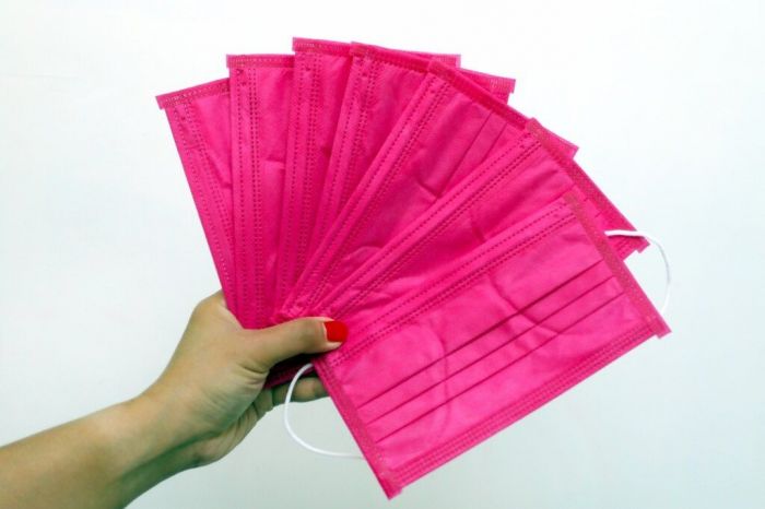 3 DIY Masks Hacks: Έτσι θα φτιάξεις μόνη σου τις πιο trendy μάσκες εύκολα και γρήγορα