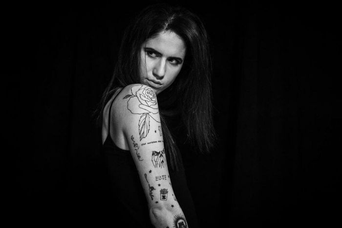 «No»: To νέο track της Βαρβάρας Αργυρού και της Zaff μπήκε στα trends του YouTube και ουρλιάζουμε