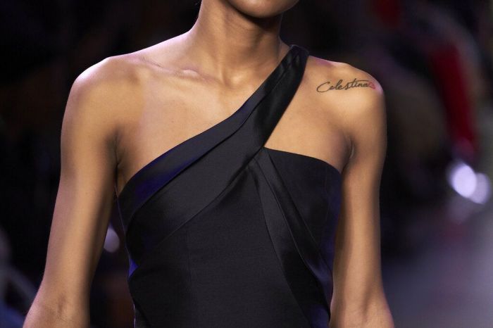 Αliette F/W 2020-21, με τιράντα μόνο στον έναν ώμο