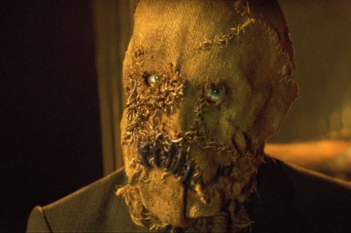 Ιχθεις(19 Φεβρουαρίου - 20 Μαρτίου): Scarecrow
Ο Scarecrow είναι ένας βαθιά ονειροπόλος ήρωας, που βλέπει τον κόσμο όπως θα μπορούσε να είναι - και όχι όπως είναι στην πραγματικότητα.
