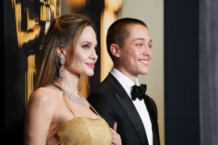 Angelina Jolie,Knox Leon Jolie-Pitt