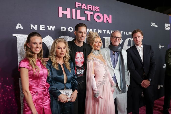 Tessa Hilton,Kathy Hilton,Carter Reum,Paris Hilton,Richard Hilton,Barron Hilton II