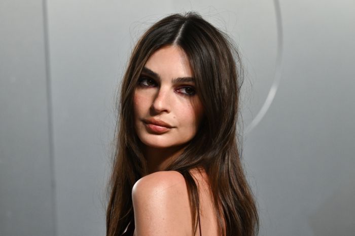Emily Ratajkowski