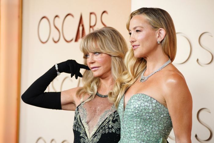 Goldie Hawn,Kate Hudson