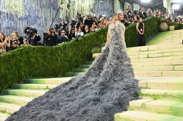 Beyoncι