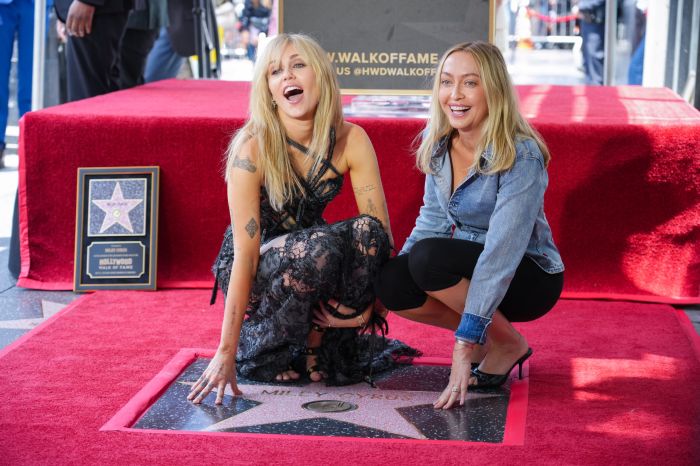 Miley Cyrus,Brandi Cyrus