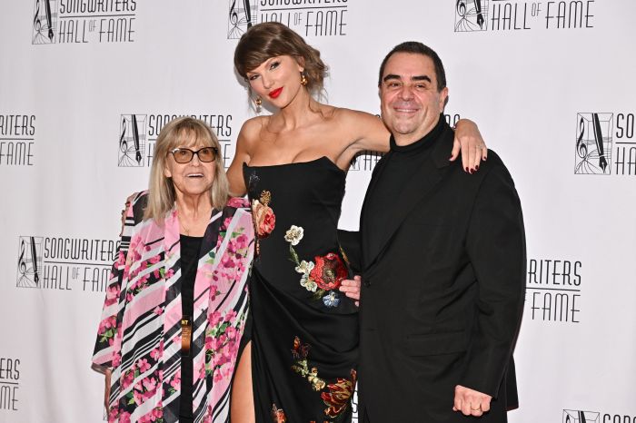 Linda Moran,Taylor Swift,Evan Lamberg