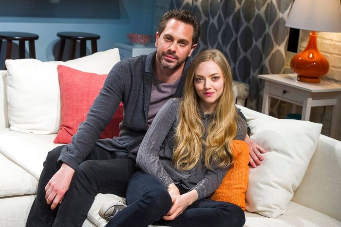 Amanda Seyfried,Thomas Sadoski