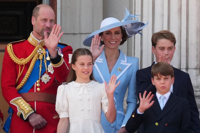 Prince George,Princess Charlotte,Kate Princess of,Wales,Prince Louis,King CharlesIII Princess Anne Queen Camilla Prince William
