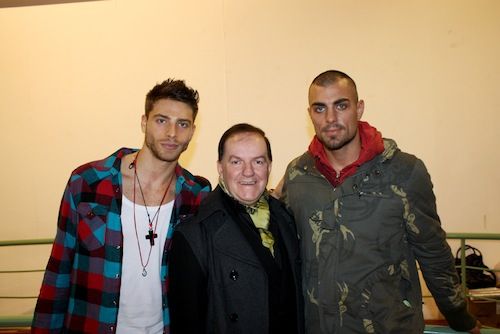 Στα παρασκήνια της επίδειξης μόδας του Μιχάλη Ασλάνη. Μόνο το Queen.gr βρέθηκε βήμα βήμα στο λαμπερό σόου.