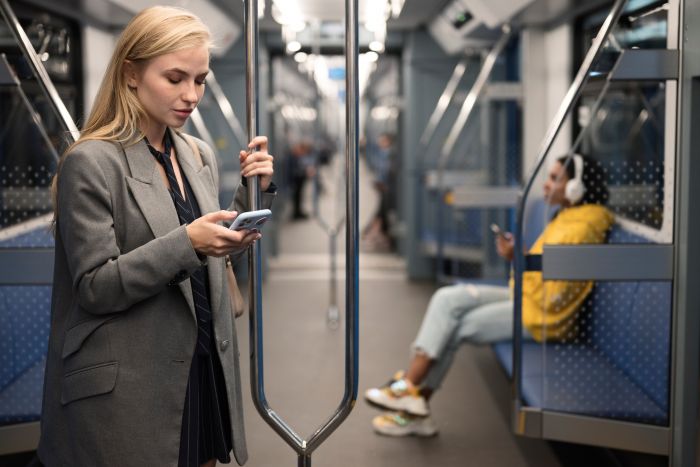 people-traveling-subway-winter-time.jpg