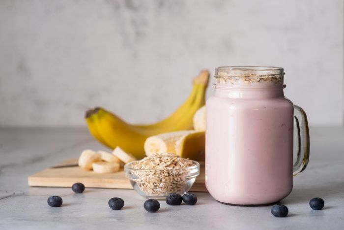 delicious-banana-blueberry-smoothie.jpg