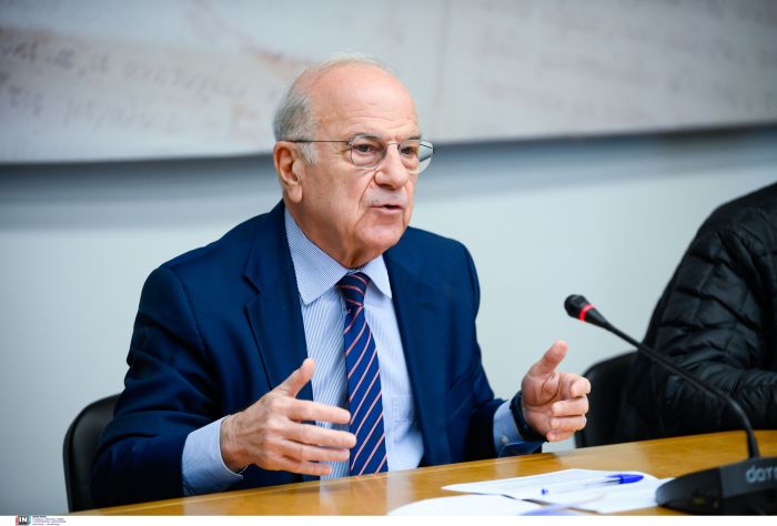ΑΠΕΒΙΩΣΕ Ο ΔΗΜΟΣΙΟΓΡΑΦΟΣ ΝΑΣΟ ΑΘΑΝΑΣΙΟΥ<br><br> ΦΩΤΟΓΡΑΦΙΕΣ ΑΡΧΕΙΟΥ