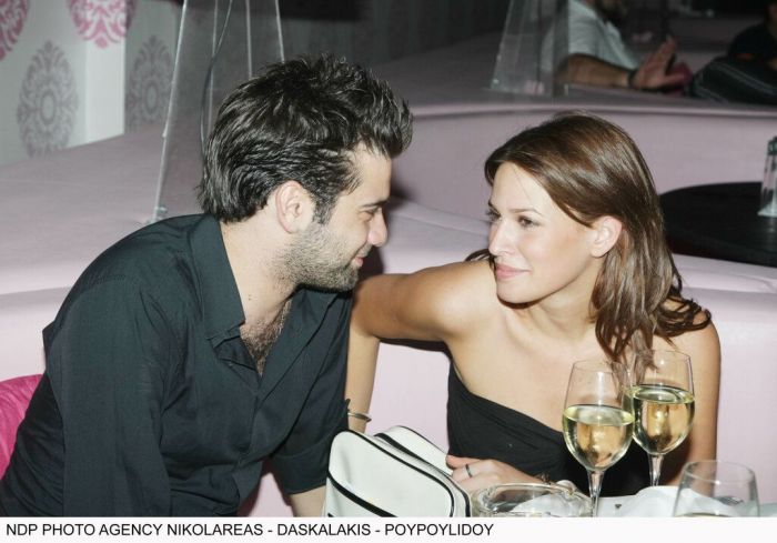 Σίσσυ Χρηστίδου και Θοδωρής Μαραντίνης: 13 χρόνια γάμου μέσα από πλούσιο φωτογραφικό υλικό