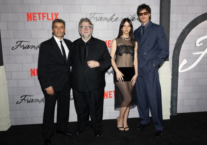 Oscar Isaac,Guillermo del Toro,Mia Goth,Jacob Elordi