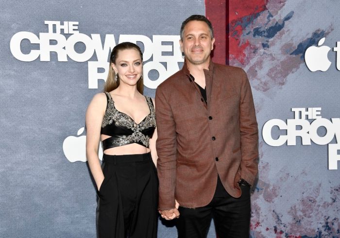 Amanda Seyfried,Thomas Sadoski