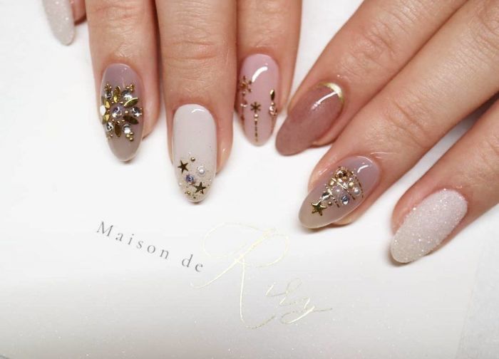 Χριστουγεννιάτικα σχέδια σε nude αποχρώσεις! 
Πηγή φωτογραφίας Instagram username: @maison.de.riry