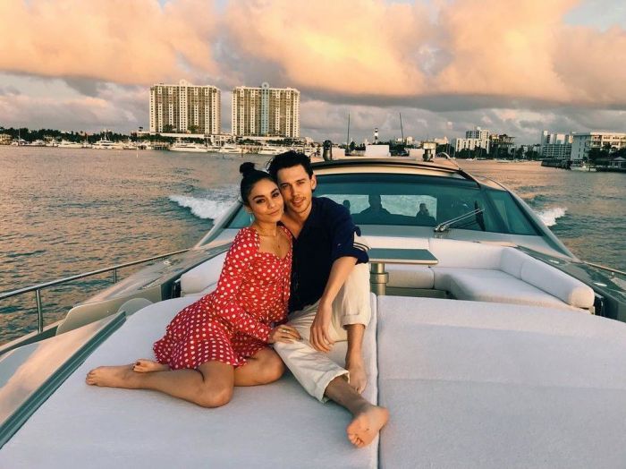  Η Vanessa Hudgens είναι η Βασίλισσα του Instagram  για αυτήν την εβδομάδα!