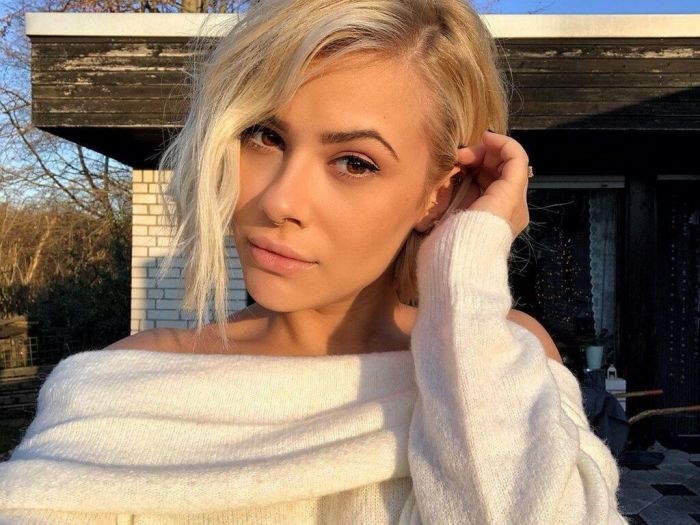 Παράλληλα αποκάλυψε ότι όταν χώρισε από την Λάουρα ήταν στο εξωτερικό και έμαθε για τον χωρισμό τους από… μηνύματα! 