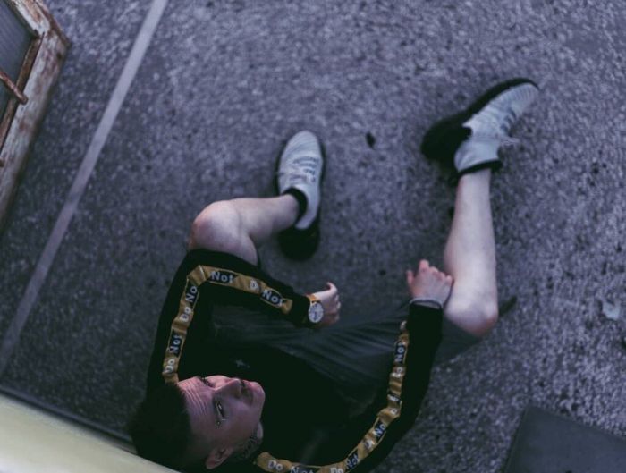 Ένα τραγούδι- μονόλογος που θα σε κάνει να δεις την σχέση σου με άλλο μάτι