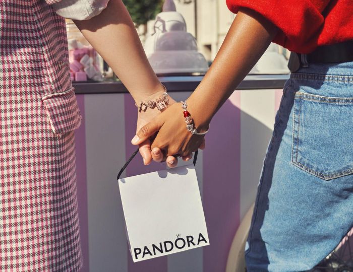 PANDORA MOMENTS Valentine’s day collection 2022