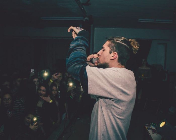 Ο Lil Koni είναι ο μικρότερος σε ηλικία της τραπ σκηνής. 